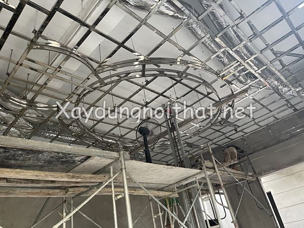 Báo Giá Trần Thạch Cao Tân Cổ Điển – Top 50 Mẫu Trần Đẹp, Sang trọng. Tran thach cao tan co dien 25