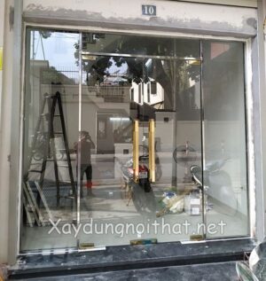 Mẫu cửa kính cường lực 2 cánh đẹp