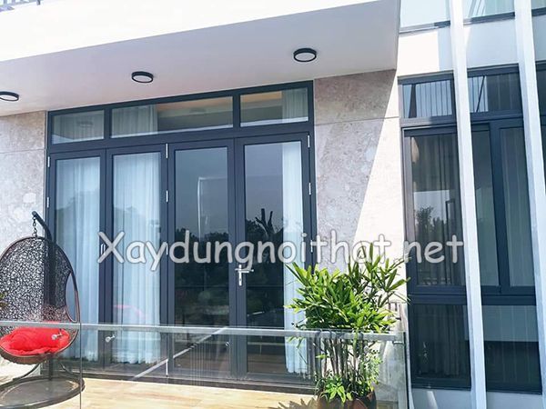Top Mẫu Cửa Kính Khung Nhôm Đẹp Sang Trọng – Giá Cực Hấp Dẫn! cua kinh khung nhom 25