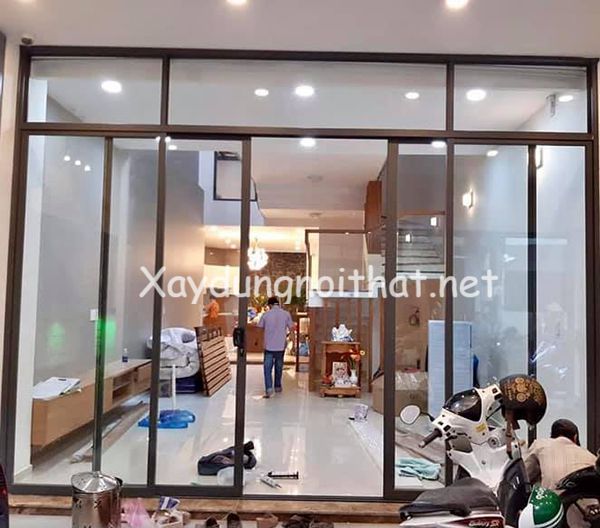 Cửa Lùa Nhôm Kính – Giải Pháp Tiết Kiệm Không Gian Hiệu Quả cua lua nhom kinh 4