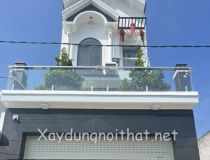 Mẫu lan can kính ban công đẹp