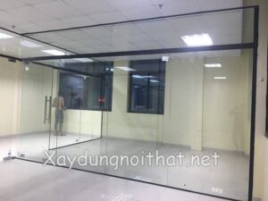 Mẫu vách kính cường lực văn phòng đẹp