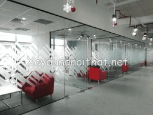 Mẫu vách kính cường lực văn phòng đẹp