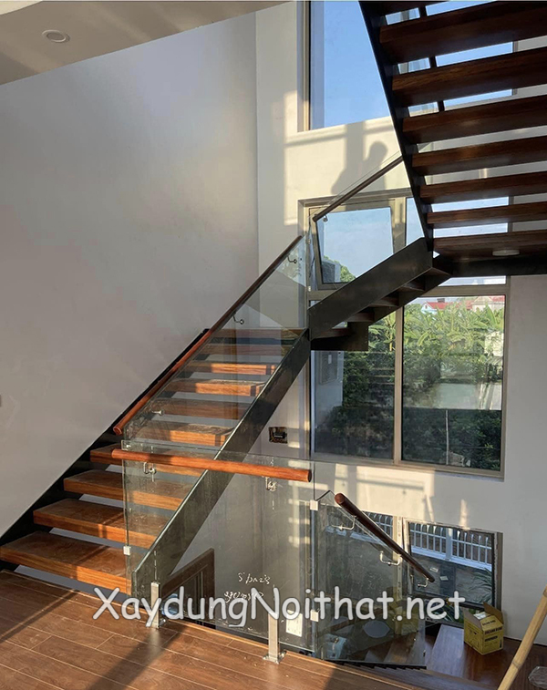 Khám Phá 50 Mẫu Cầu Thang Sắt Đẹp, Hiện Đại - Báo Giá Cực Hấp Dẫn cau thang sat dep 7