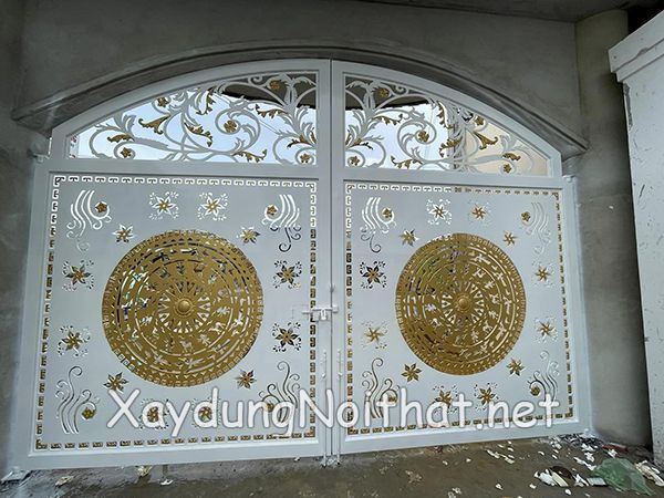 cua cong sat CNC 2 canh 6