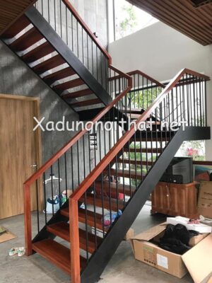 Mẫu cầu thang sắt đẹp