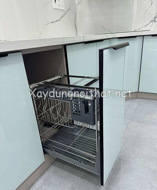 Mẫu tủ bếp nhôm cánh kính đẹp