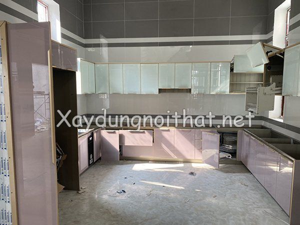 tu bep nhom canh kinh cuong luc 28