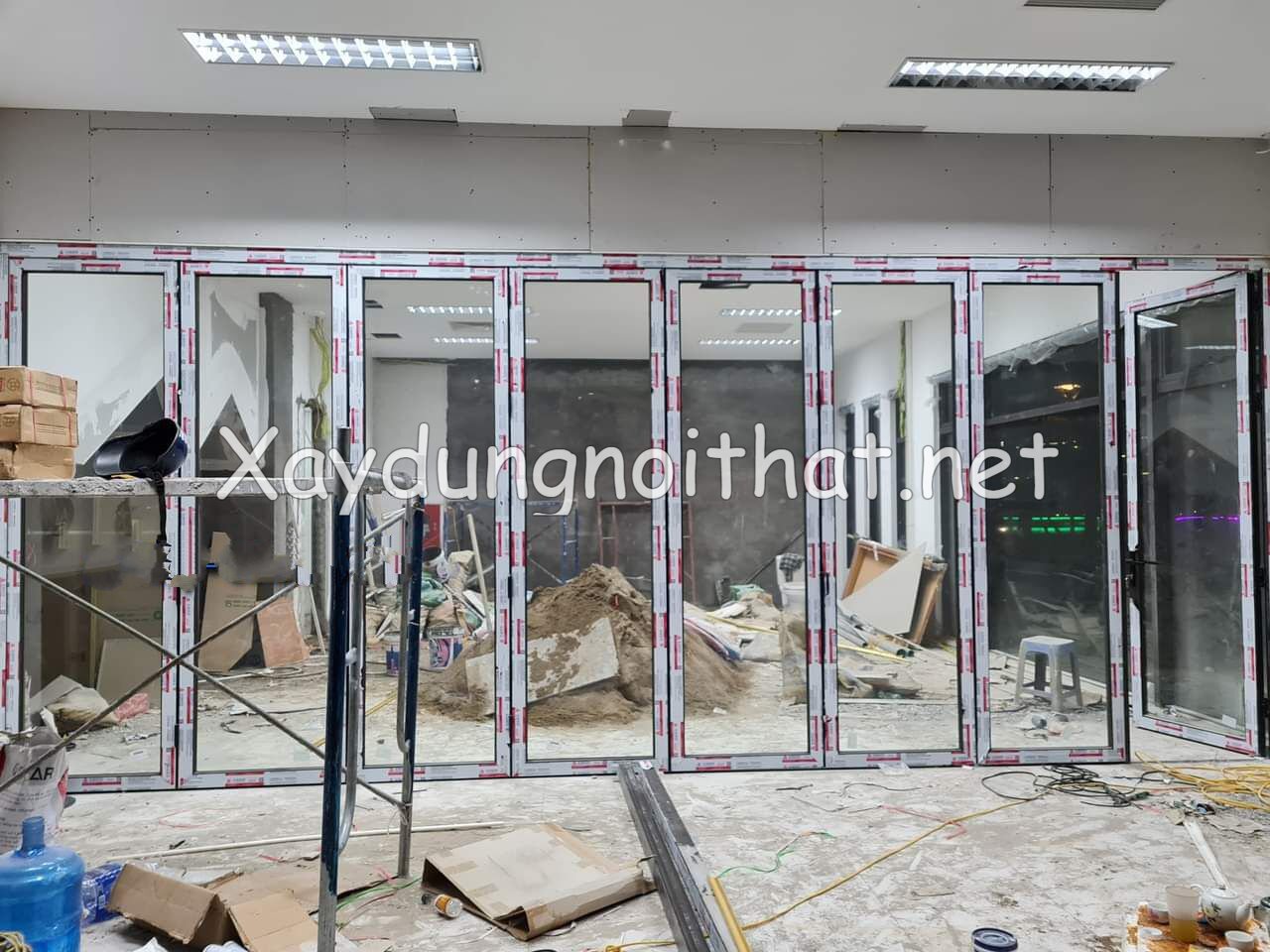 Giá Vách Nhôm Kính Xingfa Mới Nhất – Bền Đẹp Chuẩn Cao Cấp! vach kinh nhom xingfa 29