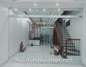 Cửa kính đẩy trượt ngang