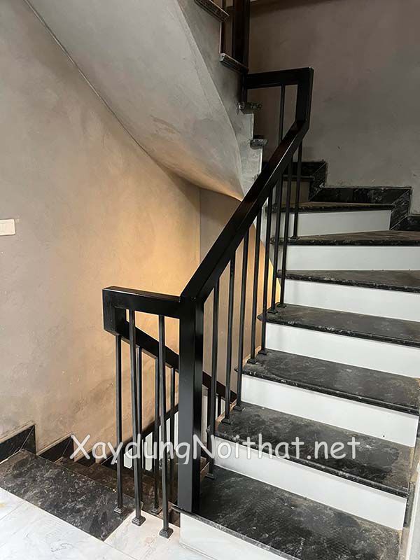 Tổng Hợp 50 Mẫu Lan Can Cầu Thang Sắt Đẹp – Xem Báo Giá Ưu Đãi! Lan can cau thang sat 39