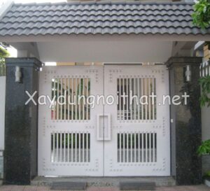 Mẫu cửa sắt 2 cánh đẹp, hiện đại