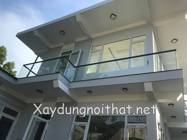 lan can kinh 26