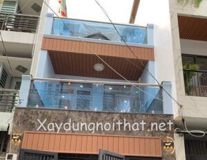 Mẫu lan can kính ban công đẹp