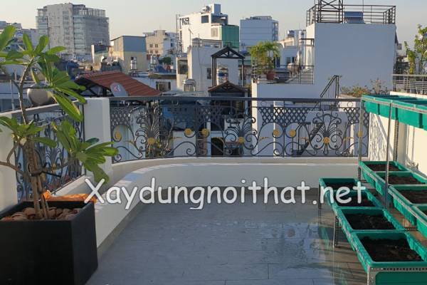 Khám Phá 50 Mẫu Lan Can Sắt Sân Thượng Đẹp, An Toàn, Mới Nhất lan can sat san thuong 37