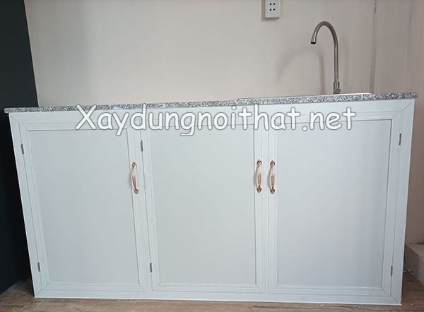canh cua nhom tu bep 32