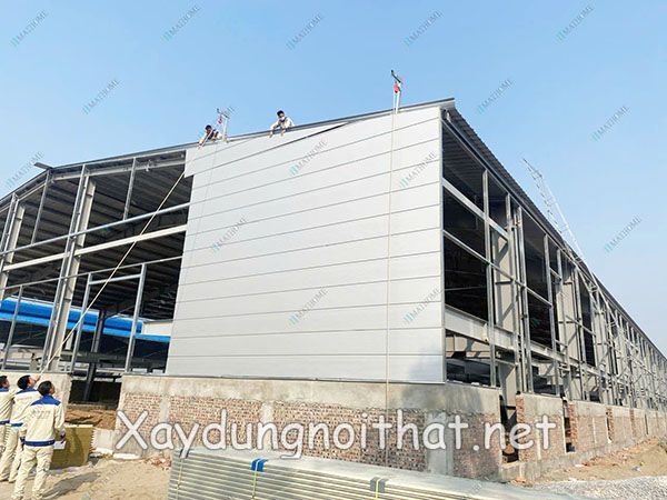 Mẫu Nhà Thép Tiền Chế Đẹp - Báo Giá, Ưu Điểm & Ứng Dụng Thực Tế nha tien che 29
