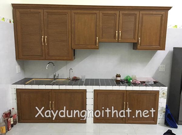 Bí Quyết Chọn Tủ Bếp Nhôm Kính Giá Rẻ Nhưng Vẫn Đảm Bảo Chất Lượng tu bep nhom kinh nho don gian 13