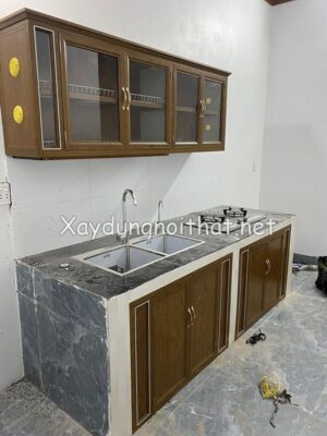 Mẫu tủ bếp nhôm kính nhỏ, đơn giản