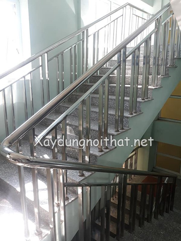 Top 50 Mẫu Cầu Thang Inox Đẹp Nhất – Giá Rẻ Không Thể Bỏ Qua! cau thang inox 10