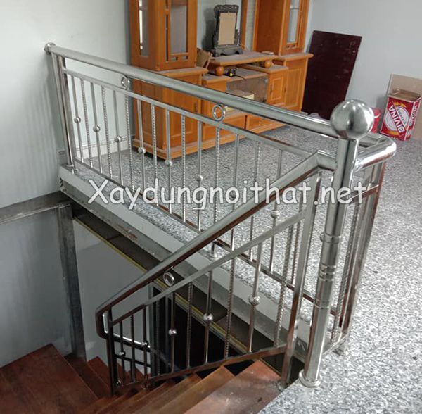 Top 50 Mẫu Cầu Thang Inox Đẹp Nhất – Giá Rẻ Không Thể Bỏ Qua! cau thang inox 11