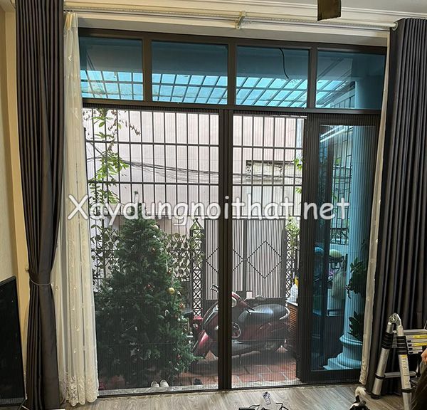 Top Mẫu Cửa Lưới Chống Muỗi Dạng Xếp: Gọn Gàng – Thẩm Mỹ – Hiệu Quả cua luoi chong muoi dang xep 3