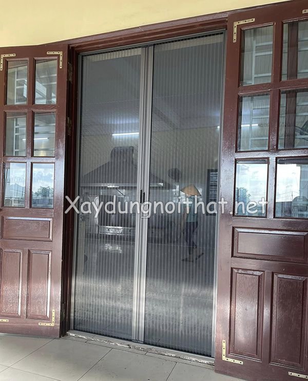 Top Mẫu Cửa Lưới Chống Muỗi Dạng Xếp: Gọn Gàng – Thẩm Mỹ – Hiệu Quả cua luoi chong muoi dang xep 36