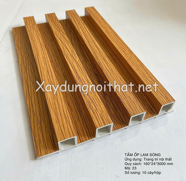 Trần Gỗ Nhựa Ngoài Trời: Thi Công Nhanh, Đẹp Bền, Giá Rẻ Bất Ngờ! tam op nhua com posite 3