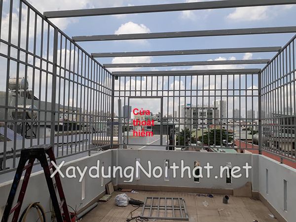 Báo Giá Khung Sắt Bảo Vệ Mới Nhất – Xem Ngay 30 Mẫu Đẹp, An Toàn! khung sat bao ve 9