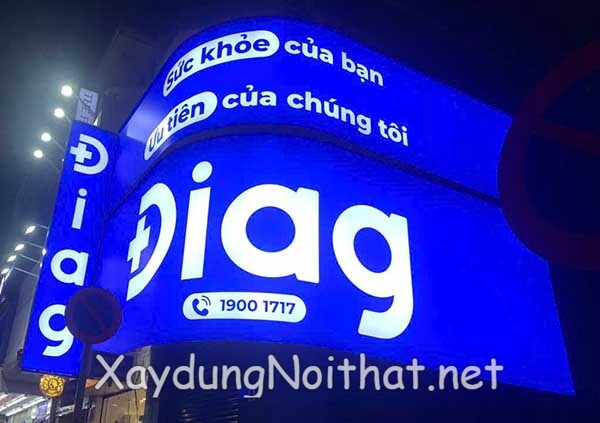 Làm Bảng Hiệu Hộp Đèn Đẹp – Xem Báo Giá & 50 Mẫu Hot Nhất Hiện Nay bang hieu hop den 7