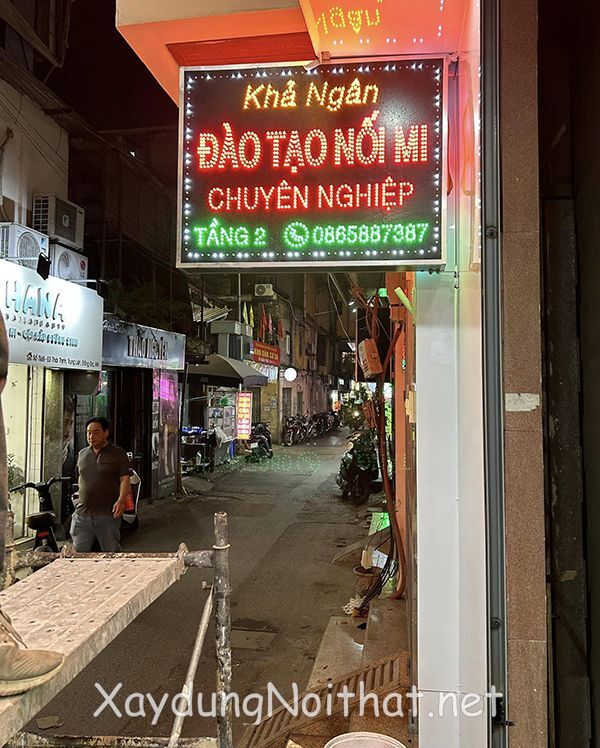 bang quang cao led 9