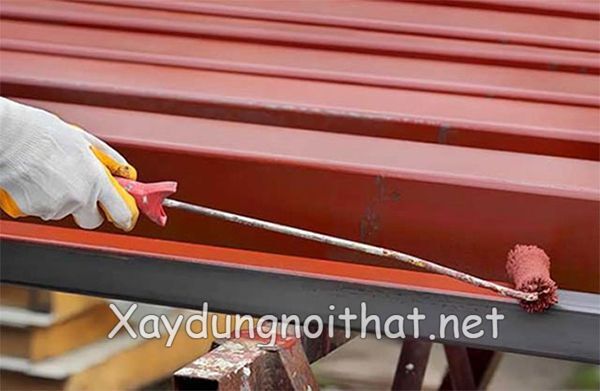 Mái Tôn Sân Thượng Đẹp – Xem Ngay Mẫu Hot & Giá Thi Công Cực Tốt! lam cua cong sat 4