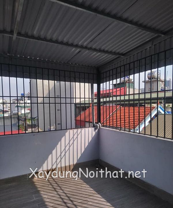Mái Tôn Sân Thượng Đẹp – Xem Ngay Mẫu Hot & Giá Thi Công Cực Tốt! mai ton san thuong 18