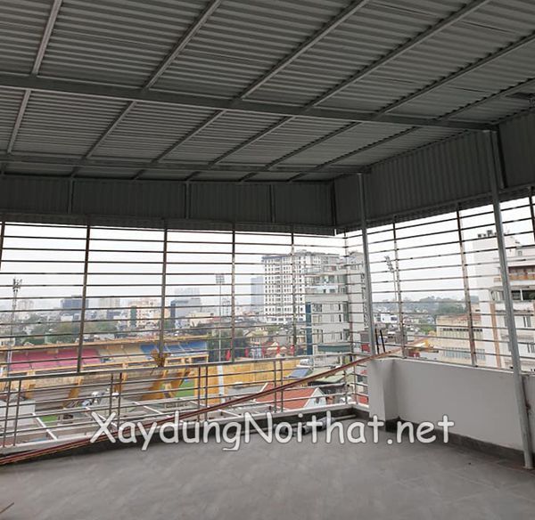Mái Tôn Sân Thượng Đẹp – Xem Ngay Mẫu Hot & Giá Thi Công Cực Tốt! mai ton san thuong 2